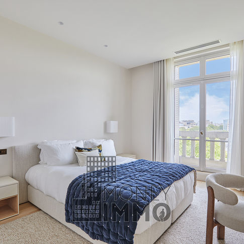 Appartement 5 pièces Paris