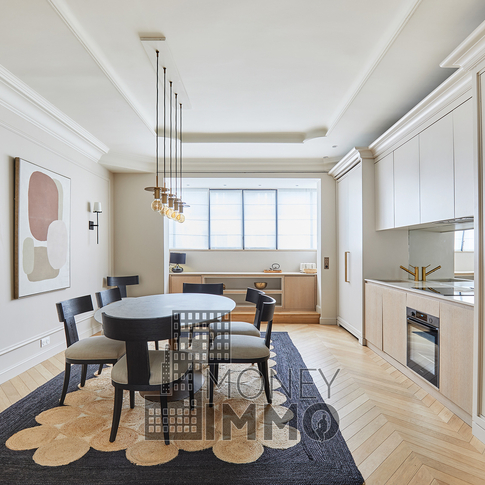 Appartement 5 pièces Paris 8