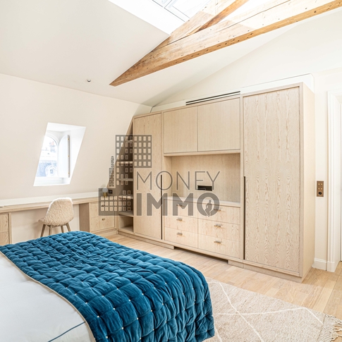 Appartement 4 pièces Paris 8