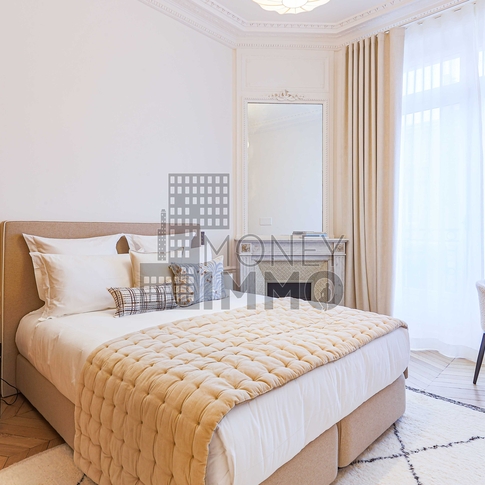 Appartement 6 pièces Paris