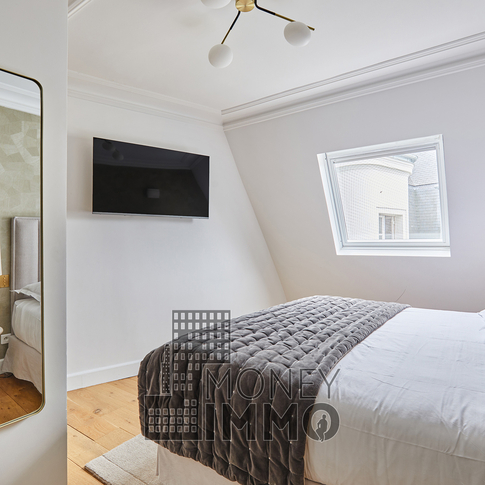 Appartement 6 pièces PARIS