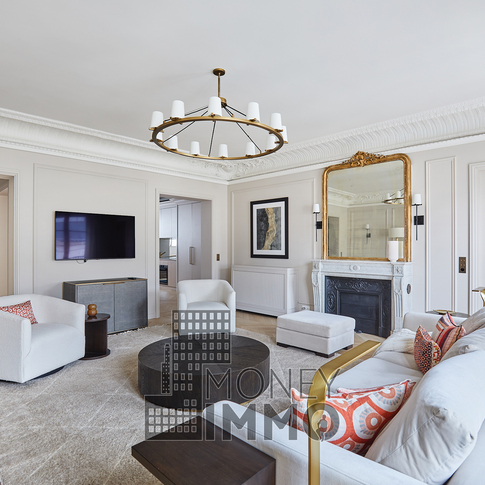Appartement 5 pièces Paris 8