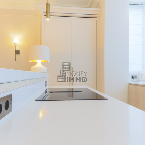 Appartement 5 pièces Paris 8