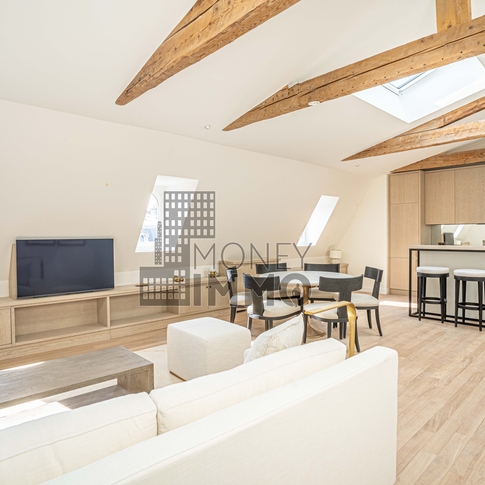 Appartement 4 pièces Paris 8