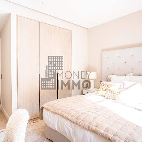 Appartement 3 pièces Paris 8