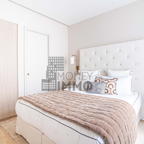 Appartement 3 pièces Paris 8