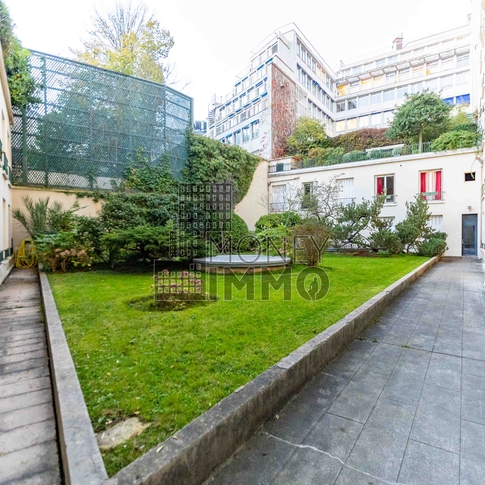 Appartement 6 pièces PARIS