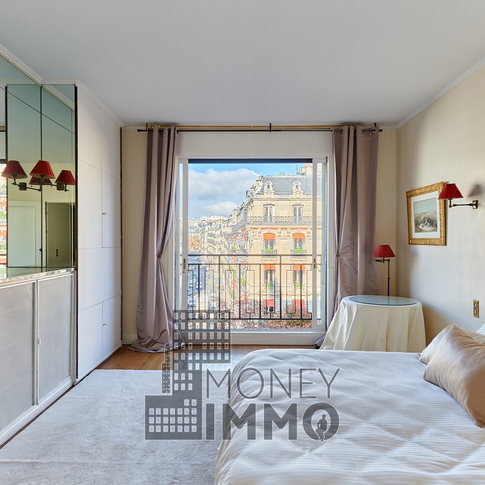 Appartement 5 pièces PARIS