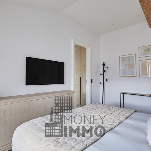 Appartement 2 pièces Paris 8