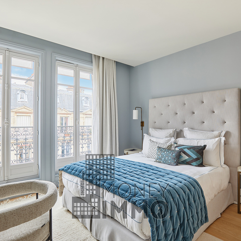 Appartement 5 pièces Paris 8