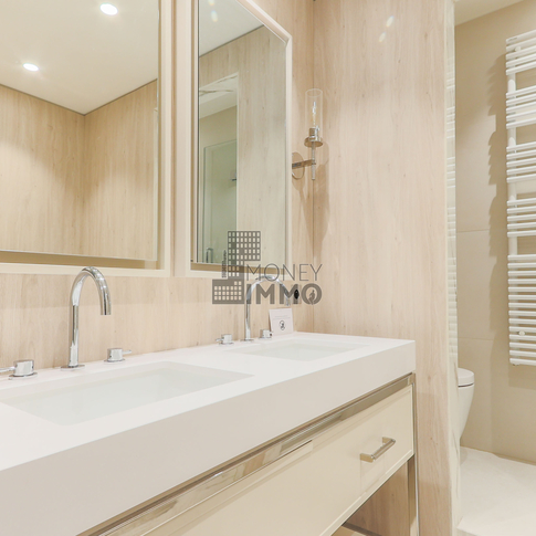 Appartement 5 pièces Paris 8