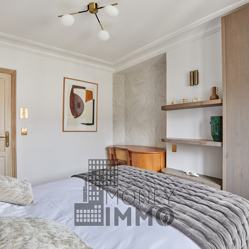 Appartement 6 pièces PARIS