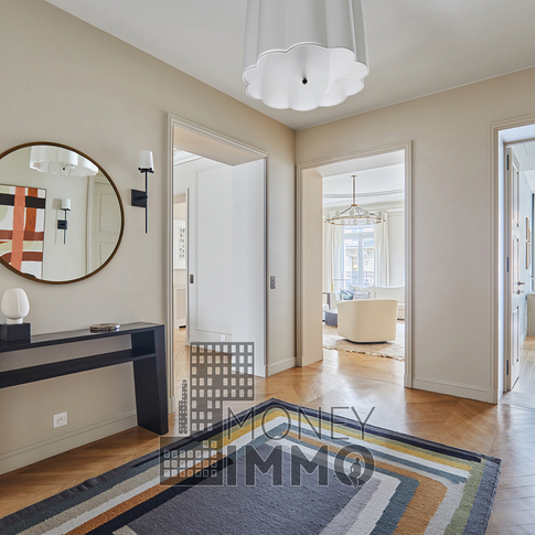 Appartement 5 pièces PARIS