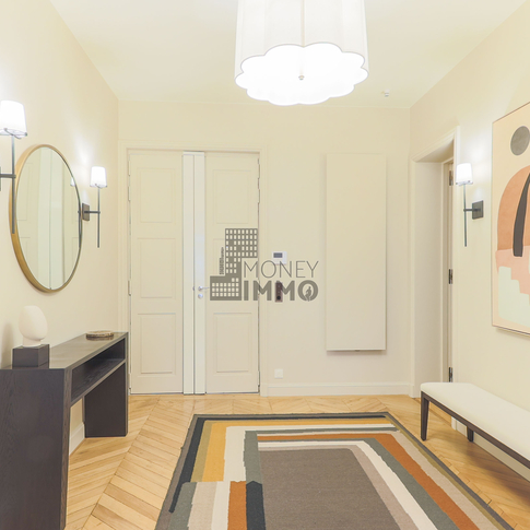 Appartement 5 pièces Paris 8