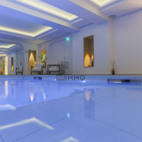 Appartement 5 pièces Paris 8