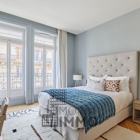 Appartement 5 pièces PARIS