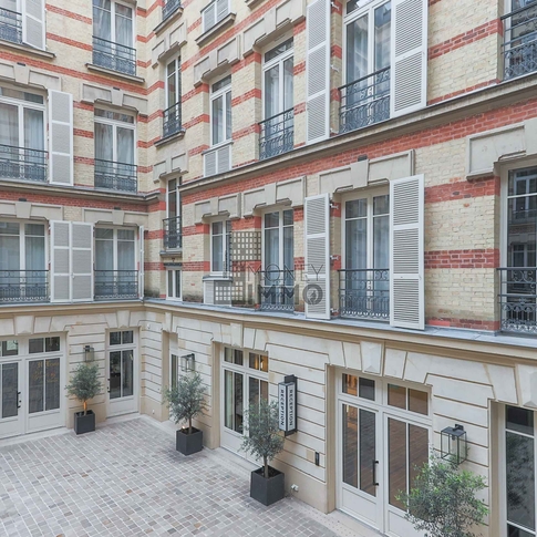 Appartement 5 pièces Paris 8
