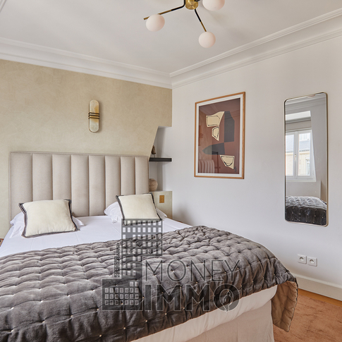 Appartement 6 pièces PARIS