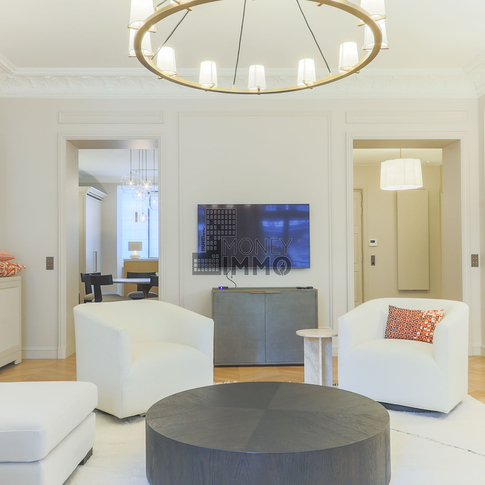 Appartement 5 pièces Paris 8