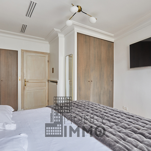 Appartement 6 pièces PARIS