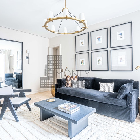 Appartement 3 pièces Paris 8