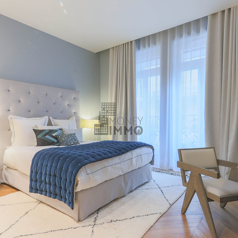 Appartement 5 pièces Paris 8